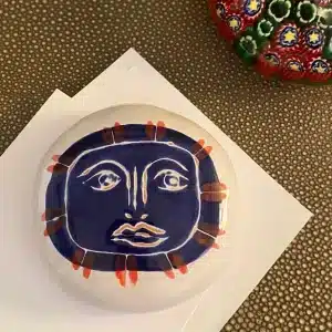 Small handshaped paperweight « head »