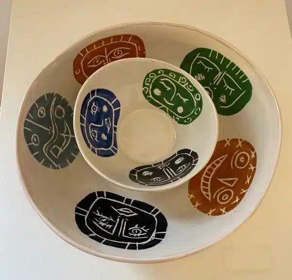 Paires de saladiers « têtes » – Image 3