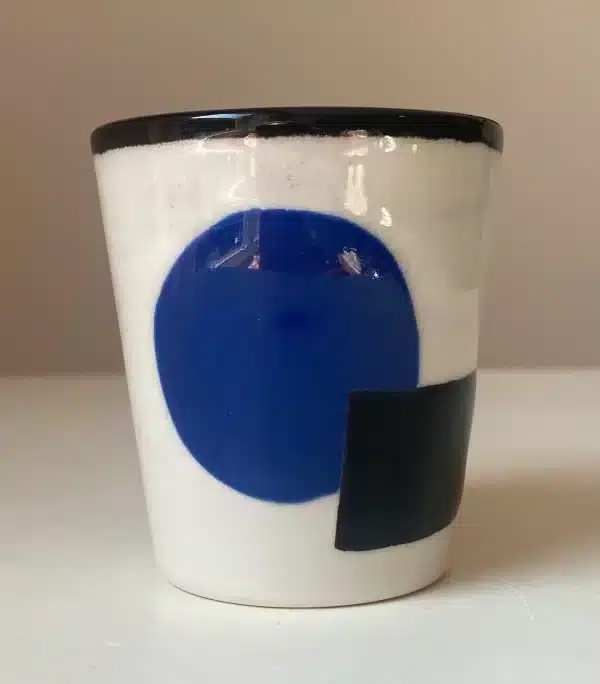 Tasse à café bleue « constructivisme » – Image 4