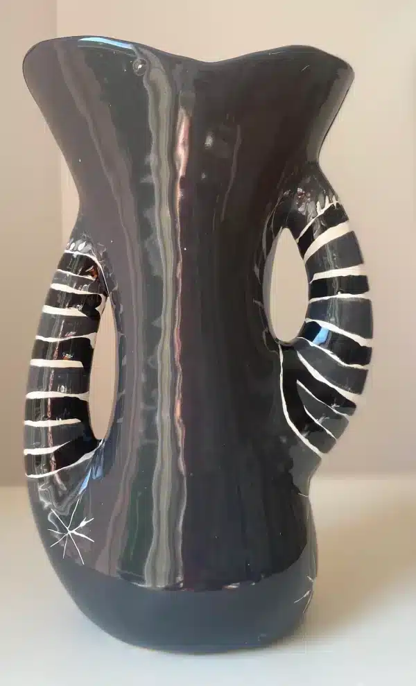 Pair of vases from a manufactory of Vallauris dated from the 1950's, reimagined "the ladies" - Image 8
